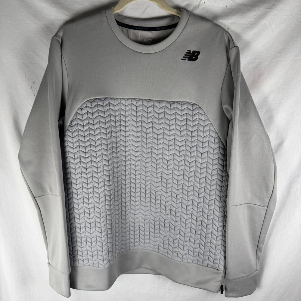New Balance Heatloft Crew Sweatshirt NWOT Gray Men’s Size Medium M, Athletic